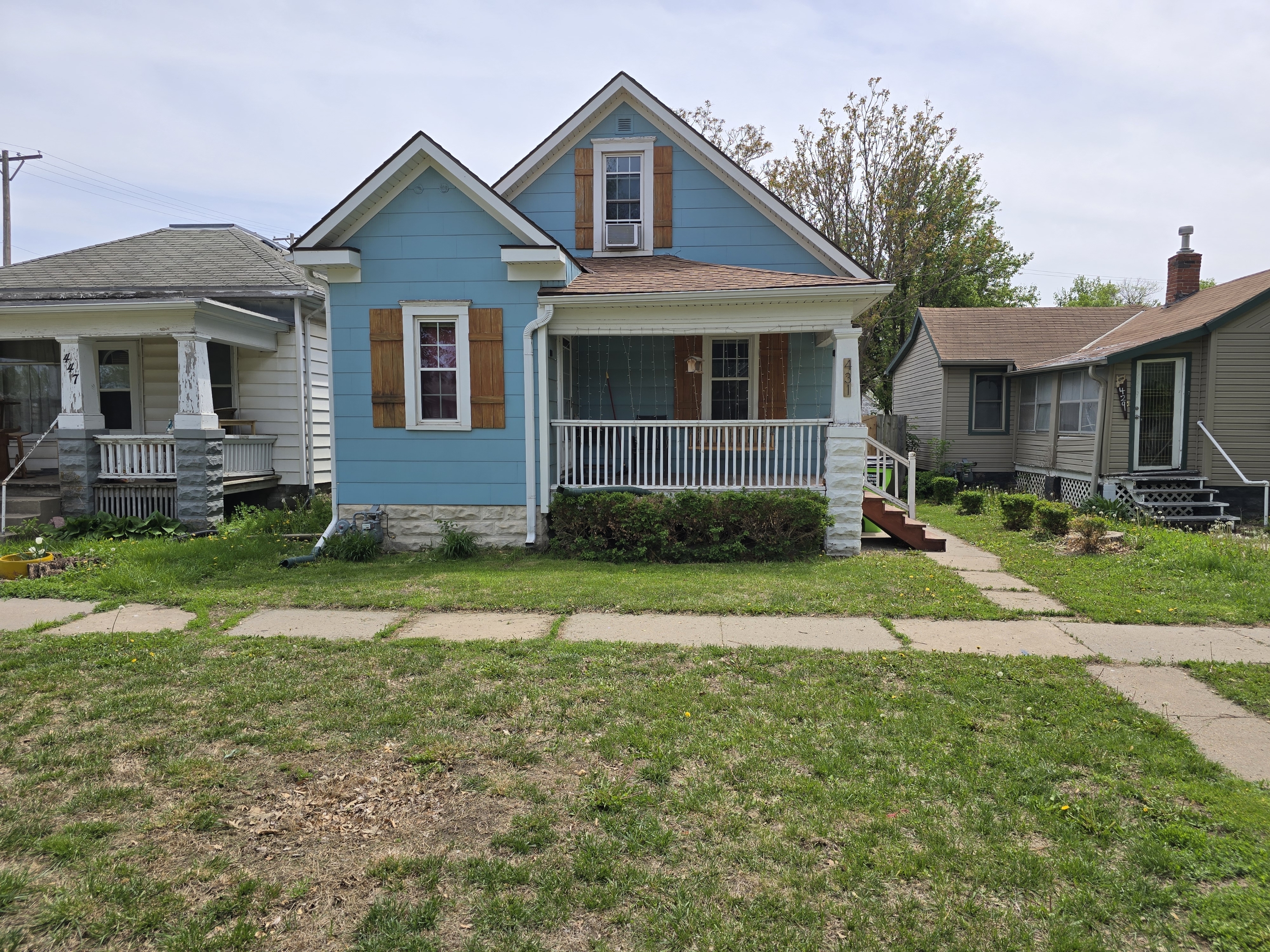 Property main image