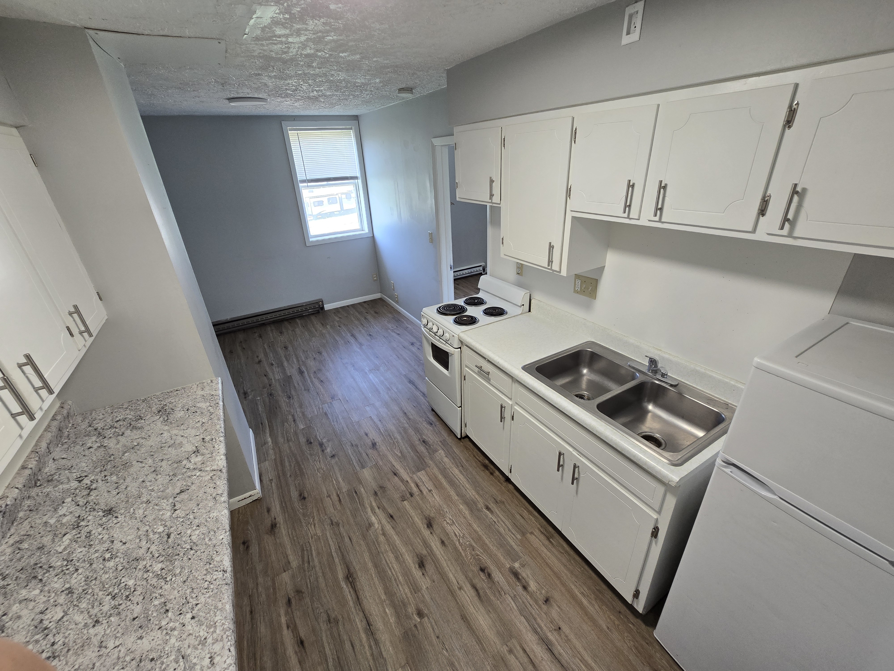 318 Walnut Street - 3
