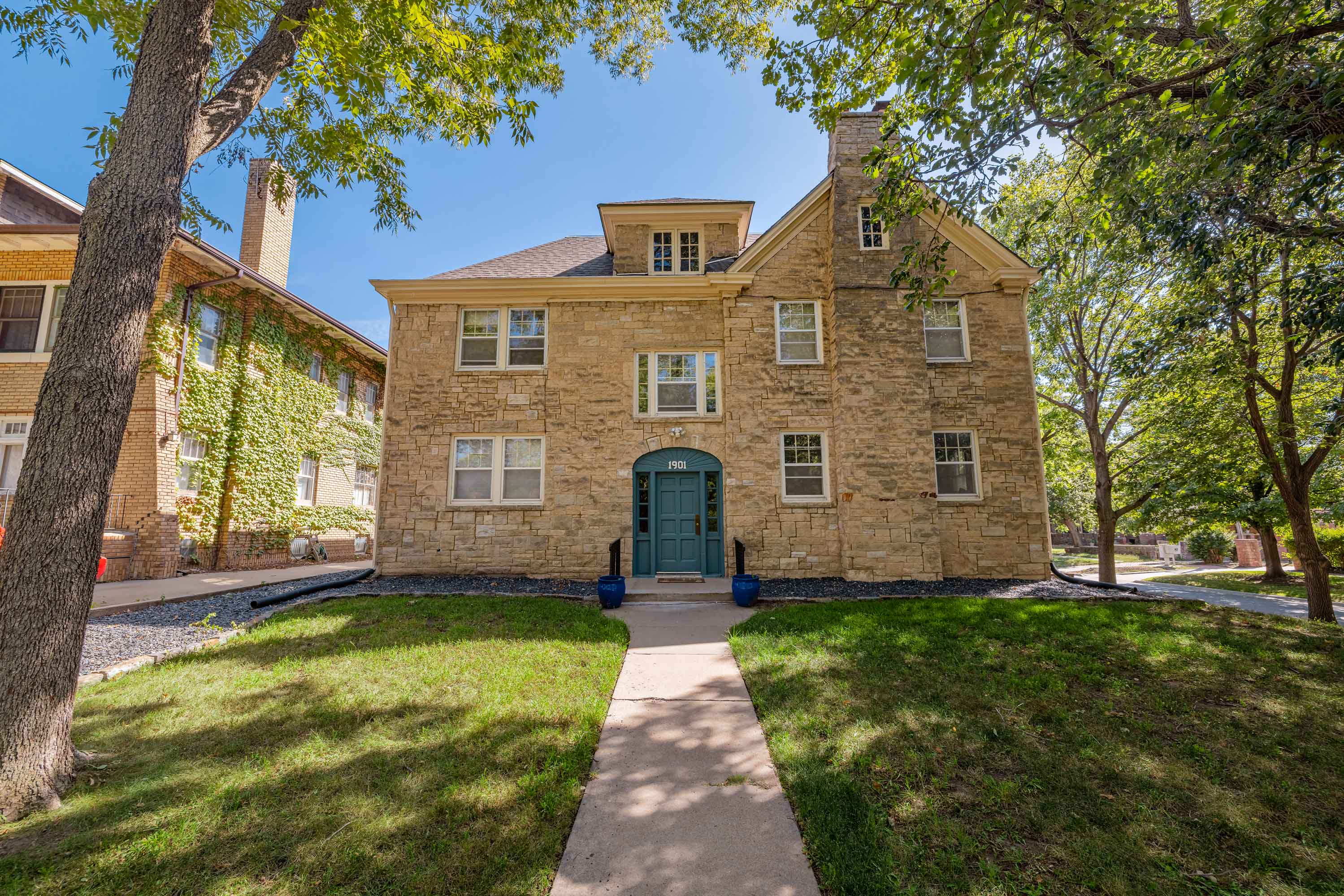 1901 D Street