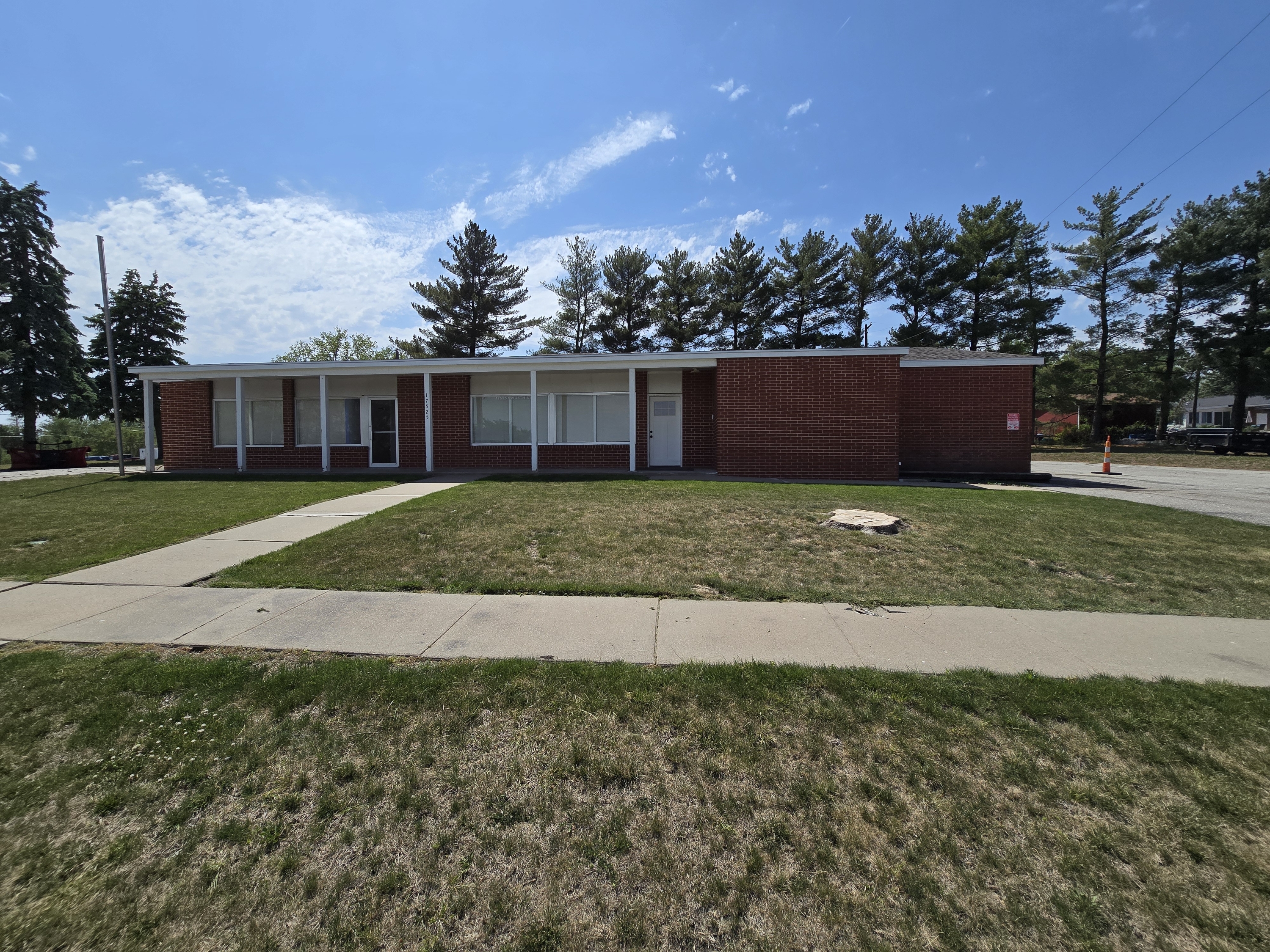 17525 Southwest 25th Street